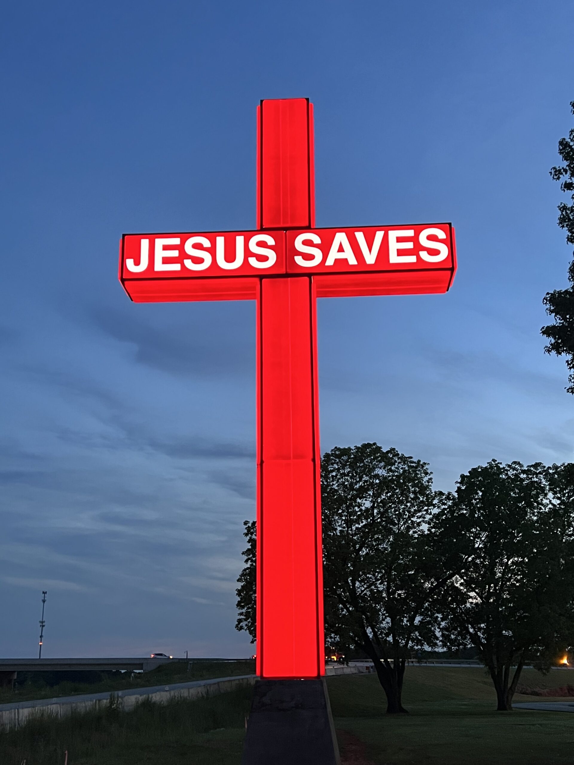 You are currently viewing Why Choose a Custom-Made Cross Sign for Your Church?